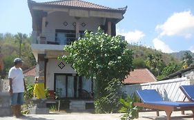 Bubu Racok Homestay